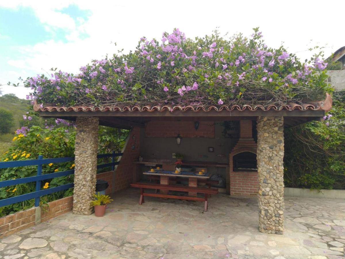 Casa Cantinho Da Paz, Seu Lazer Completo, Churrasqueira, Piscina E Muita Tranquilidade Gravatá Exterior photo