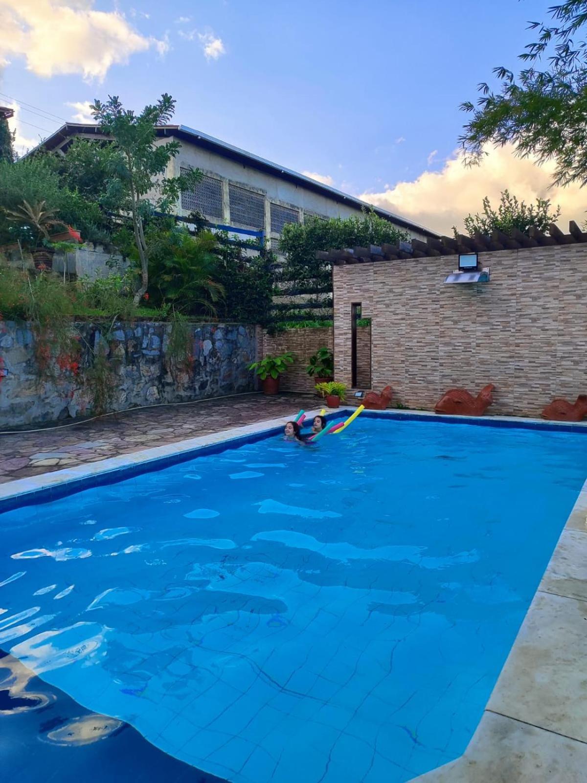 Casa Cantinho Da Paz, Seu Lazer Completo, Churrasqueira, Piscina E Muita Tranquilidade Gravatá Exterior photo